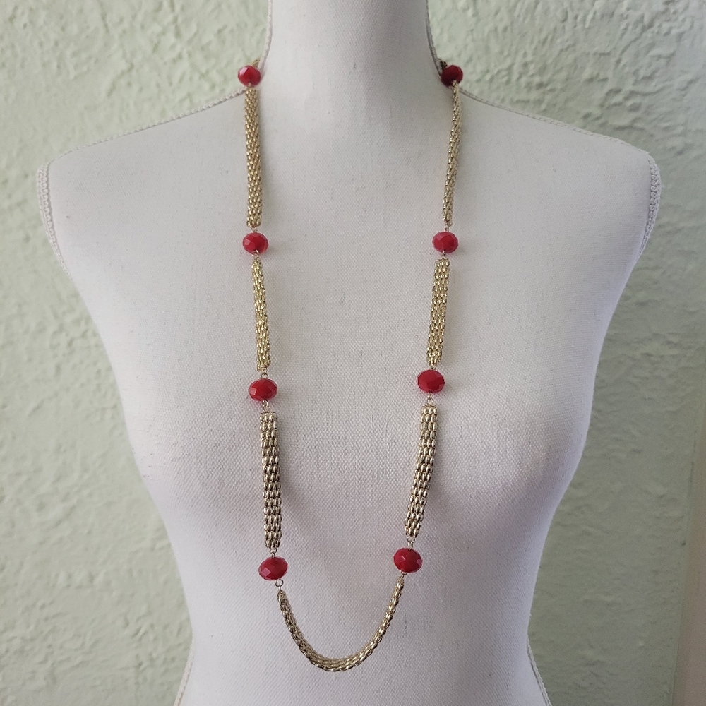 Vtg Long Stationary Necklace Red Faceted Glass Beads Mesh Chain Gold Tone 34"